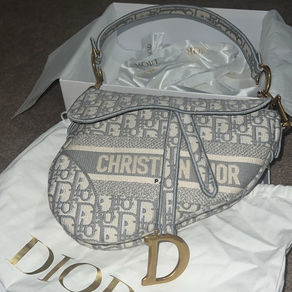 BEAUTIFUL CHRISTIAN DIOR Saddle Bag. As new. Just to serious buyers. - Picture 6 of 14
